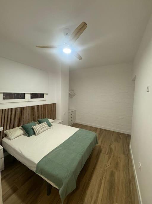 Gran Apartamento A Pie De Calle バレンシア エクステリア 写真